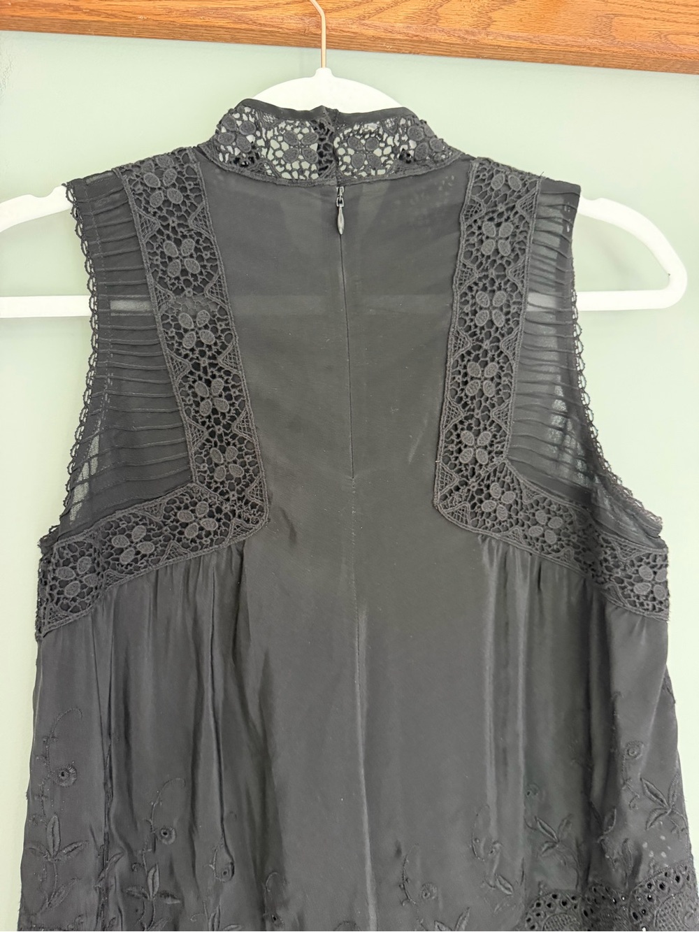 Ulla Johnson "Litsa" 100% Silk Lace High Neck Black Raven Sleeveless Top Blouse - Picture 11 of 17